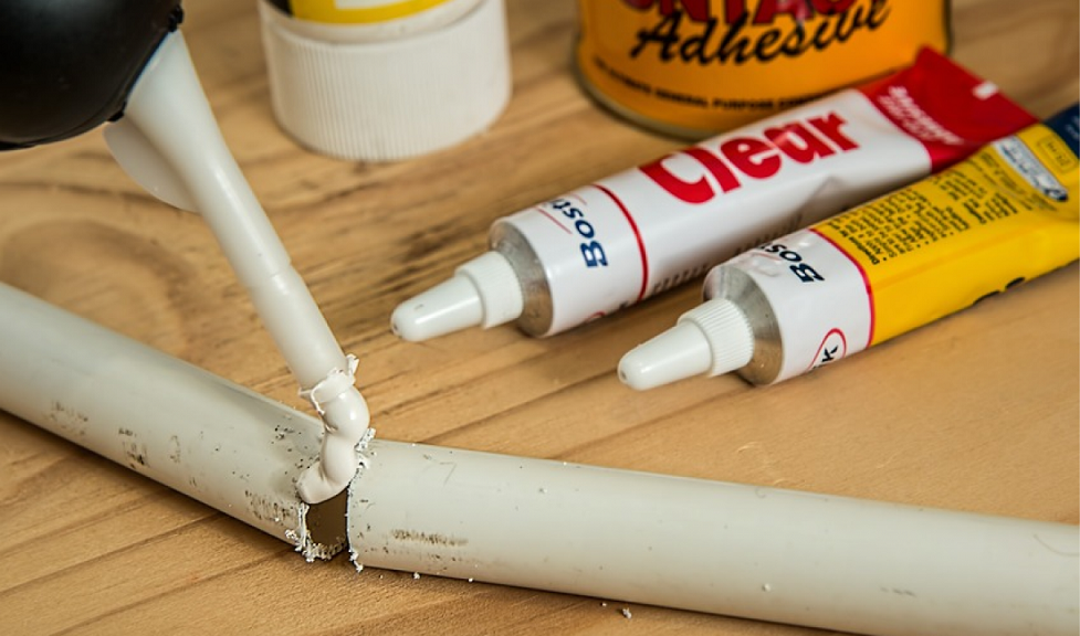 how-to-glue-plastic-perfectly-yourself-simple-tricks-house-i-love