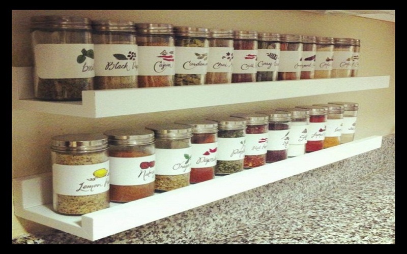 store spices in the kitchen