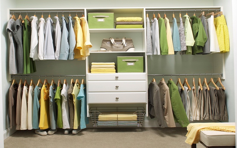 5 useful tips on how to store things in a closet: features and ...