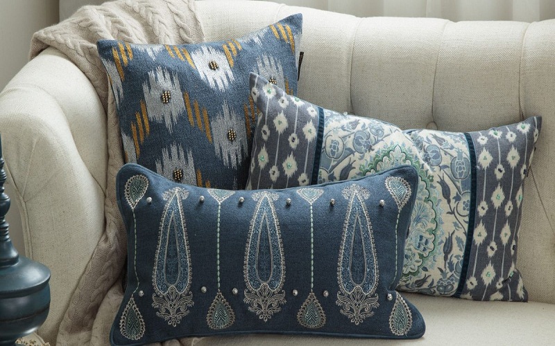 discover fabrics for cushions 