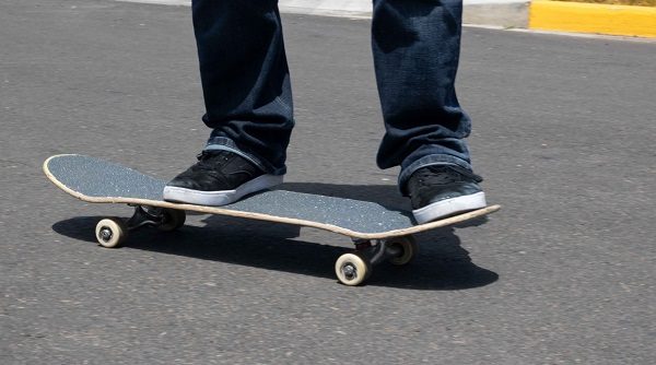 How does skateboarding change your body