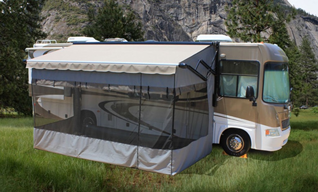 Benefits of an RV Awning Screen Room