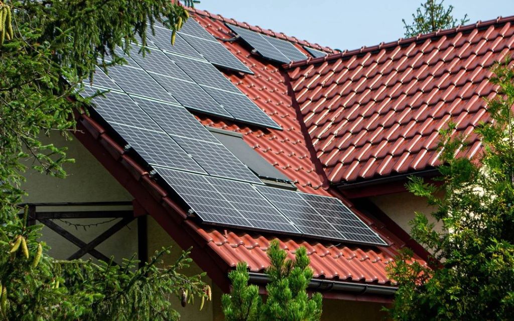 What is the most environmentally friendly roofing?

